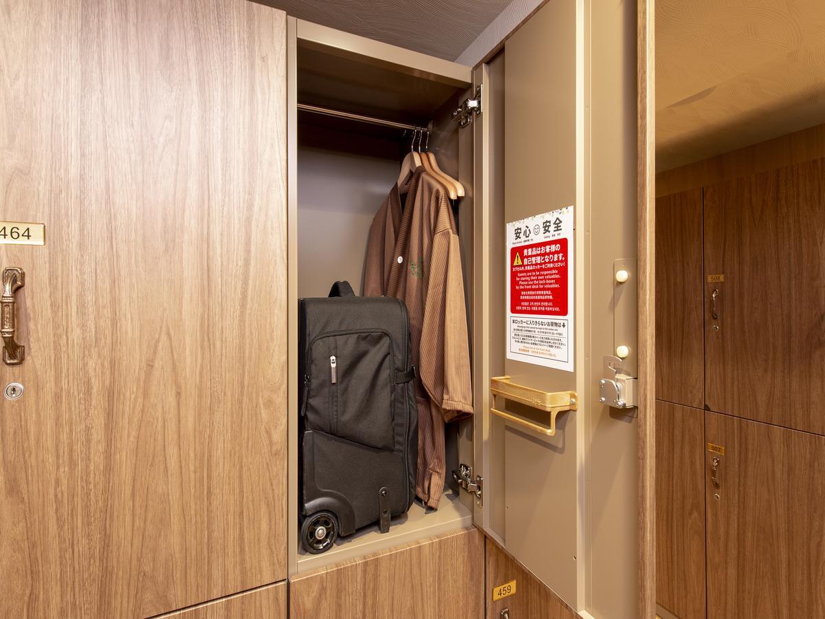 Capsule Hotel Anshin Oyado Premium Resort Kyoto Shijo Karasuma Exterior photo